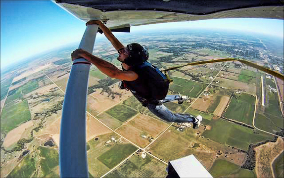 Skydive School - Lincoln Sport Parachute Club